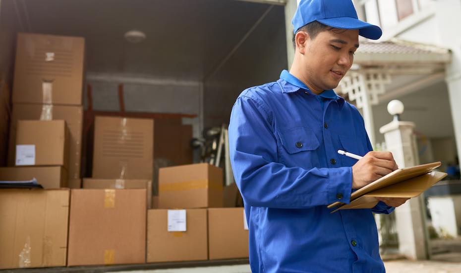 Here’s Why Retailers Choose To Outsource Their eCommerce Fulfillment Services